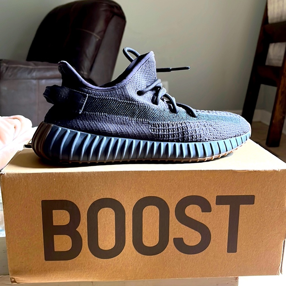 Yeezy Boost 350, Size 8 MENS